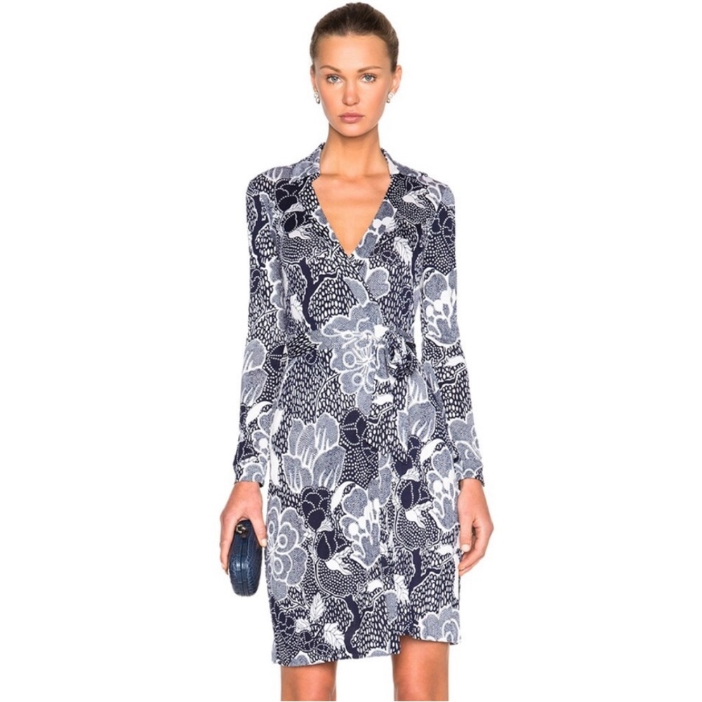 Diane Von Furstenberg Navy and White Floral Long Sleeve Dress